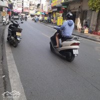 Chỗ Ngồi Đỉnh, Cổng Trường C3 Thăng Long ,Bách Khoa- Hai Bà Trưng .