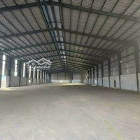 Cho Thuê Xưởng Khuôn Viên 3500M2.Pccc Thẩm Duyệt,Tân Uyên ,Bình Dương