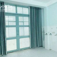 Nhà Nguyễn Duy Dương Gần Nguyễn Chí Thanh, 2 Phòng Ngủ, 3 Toilet