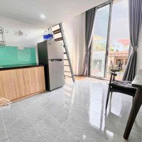 Cho Thuê Siêu Phẩm Duplex Bancol Cửa Sổ Trời Full Nội Thất