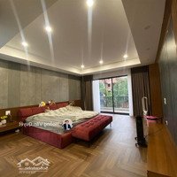 Bán Đơn Lập 326M2 Đường Đôi Rộng 27M Full Nội Thất Sang Trọng Pháp Lý Sổ Đỏ Chuẩn Mặt Tiền 16M