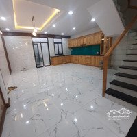 Chọn Lọc Nhà Đất, Xe Hơi Đậu Trong Nhà, Quận 7. 151 M2 Đất Ở Đô Thị, 9 Tỷ