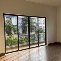 Villas 600M2 Mở Cafe, Trường Học Rất Phù Hợp Tại Quận 2