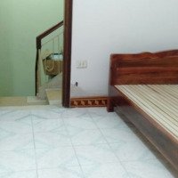 Phòng Đơn 18M2, Lạc Long Quân, Q.tây Hồ, Không Chung Chủ, Đủ Đồ