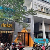 Ngộp Bank - Bán Gấp Mặt Tiền Đường Cư Xá Đô Thành, P. 4 - (Dt: 3,7X11M) - 4 Tầng