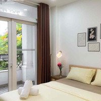 Căn Hộ 1Pn_Thang Máy_Hầm Xe To_Balcon_Ánh Sáng Tốt_Rộng Rãi_Thoáng Mat