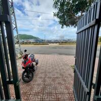 Bán  Nhà 04 TẦNG View Biển Tái Định Cư Hòn Rớ 01 Nha Trang