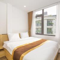 Tòa nhà Sumitomo cho thuê căn hộ dịch vụ 2 ngủ -80m2 có ban công 2 mặt thoáng