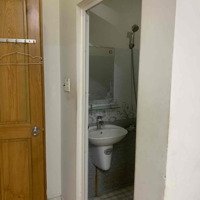 Phòng Sạch Thoáng Toilet Riêng Hiệp Thành- Q12