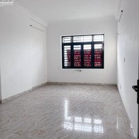 Cho Thuê Mtkd 476 Cao Thắng, P12, Q10, 4 Tầng, 400M2 Sd, Giá Bán 45 Triệu.