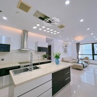 Chính Chủ Cần Bán Căn Góc 2 Phòng Ngủ- 97.5M2 Times City. Giá Bán 7.25 Tỷ. Liên Hệ: 0989701396