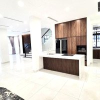 Cho Thuê Đơn Lập Góc Vinhomes Harmony 320M2, Trước Là Hồ Điều Hòa Và Công Viên. Giá 70 Triệu/Tháng