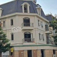 Cho Thuê Nhà Mặt Tiền Khu Biệt Thự Phổ Quang Golden Mansion