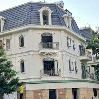 Cho Thuê Nhà Mặt Tiền Khu Biệt Thự Phổ Quang Golden Mansion