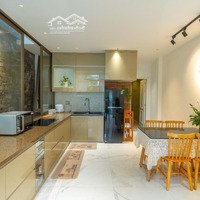 Nhà Đẹp Hai Tầng Đường Hoàng Sỹ Khải - Sơn Trà - Sát Cầu Sông Hàn - 5 Phút Tới Biển Mỹ Khê