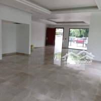 Chính Chủ Cần Bán Căn Góc Liền Kề Botanic 240M2 Hoàn Thiện, Giá 3X Tỷ. Liên Hệ: 0348152727