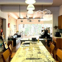 Bán 60M2 Bạch Thái Bưởi Phân Lô 5 Tầng Vỉa Hè Rộng Đang Kd Cafe 13 Tỷ Hơn