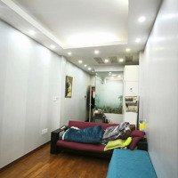 Bán Nhà Đường Hoàng Hoa Thám, Gần Mặt Phố 4 Tầng Ở Ngay 40M2 Giá Bán 5.6 Tỷ Có Thương Lượng