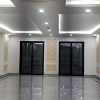 Bán nhà phân lô ngõ 82 Chùa Láng, Huỳnh Thúc Kháng. DT 55 m², xây 7 tầng lô góc 3 mặt thoáng giá 19,5 tỷ