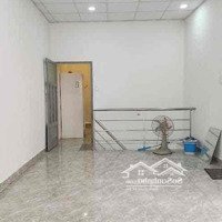 Nhà Nguyên Căn Cmt8 Q10 50M2 2 Phòng Ngủ 2 Vệ Sinhhẻm 3M 12 Triệu Tl