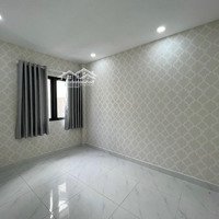 Ngay Chợ An Nhơn - 3 Tầng - 3 Phòng Ngủ - Sân Thượng - 25M2 - 2.X Tỷ