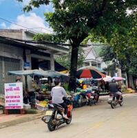 bán đất tặng ngôi nhà ngay chợ Y Nuê có thể kinh doanh buôn bán trong khu dân cư đông đúc