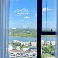 Duy Nhất Căn 1 Phòng Ngủ- View Sông - Tầng Đẹp - Giá Tốt Nhất Thị Trường . Xem Nhà Ngay Liên Hệ: 0901987123