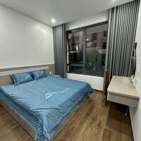 Cho thuê căn hộ 2 p.ngủ riêng biệt tại Vinhomes Marina, DT: 80m2.