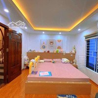 Chỉ Nhỉnh 5 Tỷ Ô Tô Đỗ Cửa, Kinh Doanh Số 1, Đẳng Cấp Phố Vip Láng Hạ