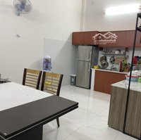 Chính Chủ Cần Bán Nhà (6,2 X 12M) Trệt + 2 Lầu + Sân Thượng, Nhà Xây Kiên Cố, Gần Chợ Và Nhà Thờ