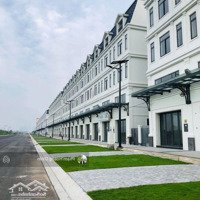 Bán Gấp Shophouse Song Hành 7X20M Giá Bán 24 Tỷ, Nhà Phố Full Nội Thất Có Thang Máy Giá Bán 16 Tỷ Thật 100%