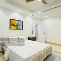 Cần Bán Gấp Căn 2N Sáng (Trục Hoa Hậu 2N Đẹp Nhất Royal City) Rẻ Nhất Thị Trường