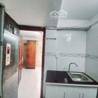 Căn Hộ Cao Cấp 20M2, 3 Triệu, Thang Máy, Trung Tâm Q10