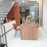 Nhà 3 Tầng Hoà Minh