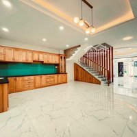 Tôi Bán Nhà Quận 7Diện Tích6M X 16,88, Diện Tích Sàn 290M2, 2 Lầu Có Sân Thượng, Huỳnh Tấn Phát