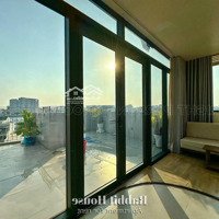 Penhouse 60M2 Full Nội Thất View Toàn Thành Phố Nằm Ngay Tuyến Đường Lớn Nối Giữa Các Quận