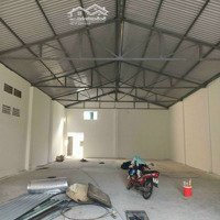 Xưởng Ngã Tư Ga Q12. 200M2 .10M X 20M. . 10 Triệu Tháng.