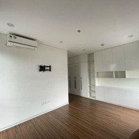 Chính Chủ Cần Bán Chung Cư Bình Minh Garden 93 Đức Giang 103M2 Đã Có Sổ Đỏ 4.2 Tỷ Liên Hệ: 0977467662