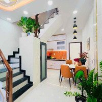 Nguyên Hồng - Nhà Đẹp - 31M2 - 3Pn