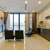 Cần cho thuê căn hộ 2PN Vinhomes Golden River BaSon NT sang trọng view thoáng giá chỉ 24 tr/th ,Như hình LH: 0906322053 Linh