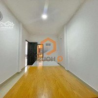 Cho Thuê Villa Hiện Đại Gần Nguyễn Hoàng Q2,7X20, 3 Tầng_ 40 Triệu