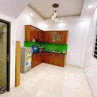 Cần Nhượng Lại Nhà Trọ Nguyên Căn 35M2 - 6 Tầng - 16 Triệu/Tháng Định Công