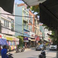Bán nhà 2 TẦNG  mặt tiền Nguyễn Hoàng, ngay trung tâm thành phố Đà Nẵng