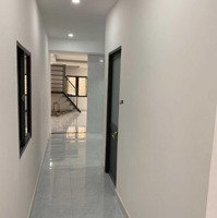 Nhà Bán 2Mặt Tiềnhẻm, Cách Gần Siêu Thị Coormark Quận 9 Chỉ 1Km, 70M2 Giá Chỉ 4,9 Tỷ Liên Hệ: 0393989905