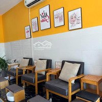 Cần Sang Tiệm Spa Full Nội Thất Chỉ Việc Vào Làm Giá Bán 80 Triệu