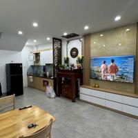 Cho thuê nhà riêng 5 tầng x 40m2 full đồ tại Bát Khối, Long Biên, giá: 15 triệu/tháng