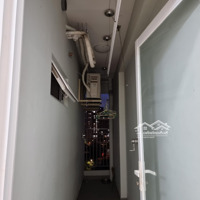 Bán Cc Sài Gòn Gateway,Q.9,65M2, 2 Phòng Ngủ 2 Vệ Sinh1 Tỷ 950 Triệu,Shr- Liên Hệ:0585576380