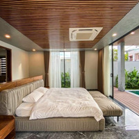 Cần Bán Villa 2 Tầng Sang Xịn Mịn Có Hồ Bơi Khu Nam Việt Á Liên Hệ: 0948003376