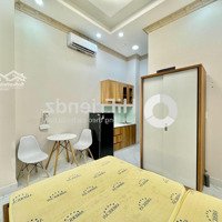 Cho Thuê Căn Hộ Studio Cửa Sổ Siêu Xinh - Thang Máy - Bảo Vệ 24/7 - Ngay Cầu Vượt 3/2 - Giá Cực Tốt