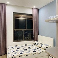 Kingston Residence 2 Phòng Ngủ, Nội Thất Đẹp, Giá Chỉ #18 Triệu